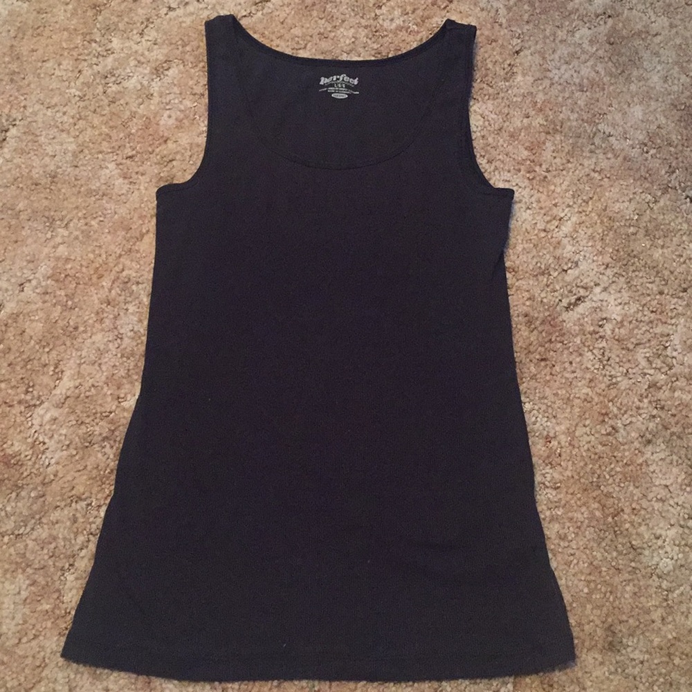 Old Navy black tank top